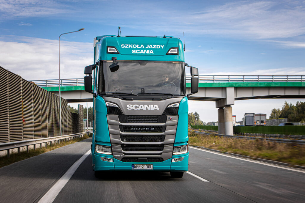 Szkoła Jazdy Scania