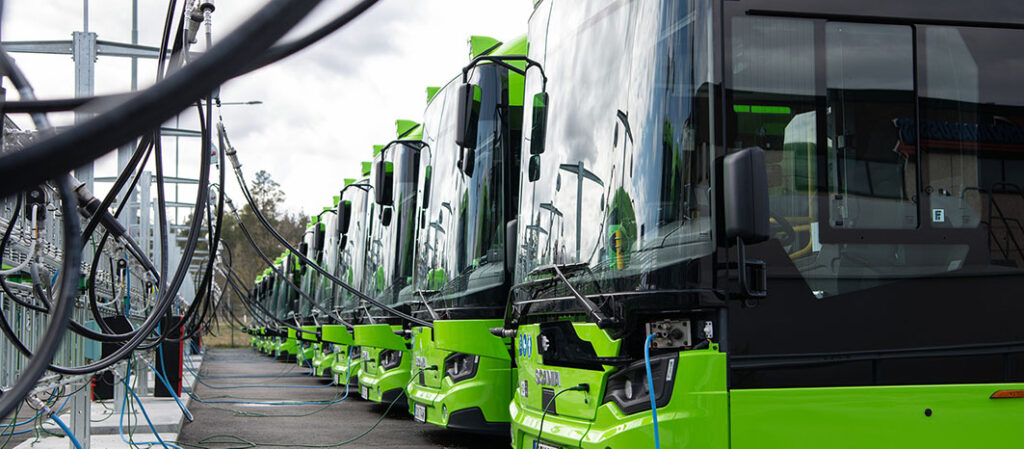 autobusy Scania