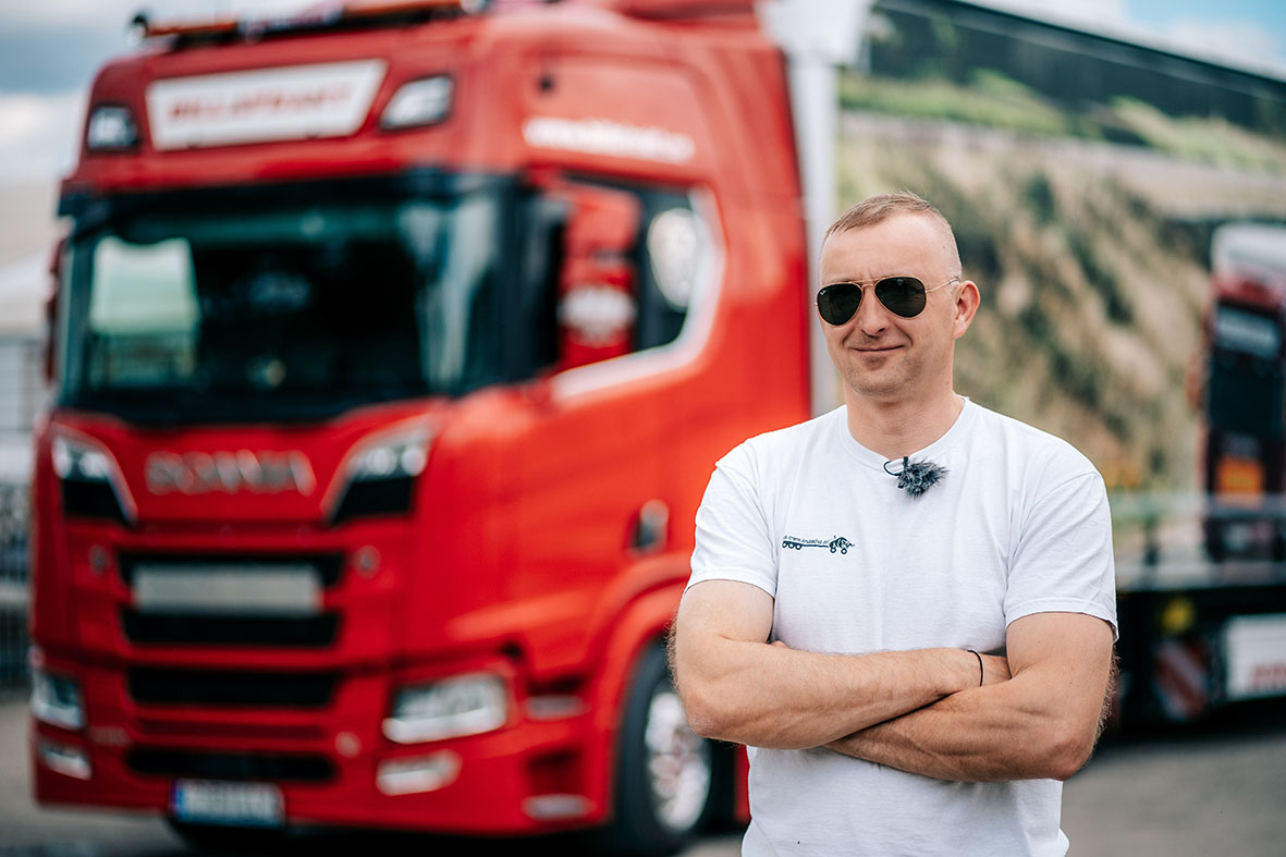 Scania V8
